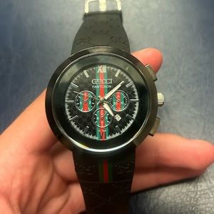 Luxury Men’s Gucci Watch